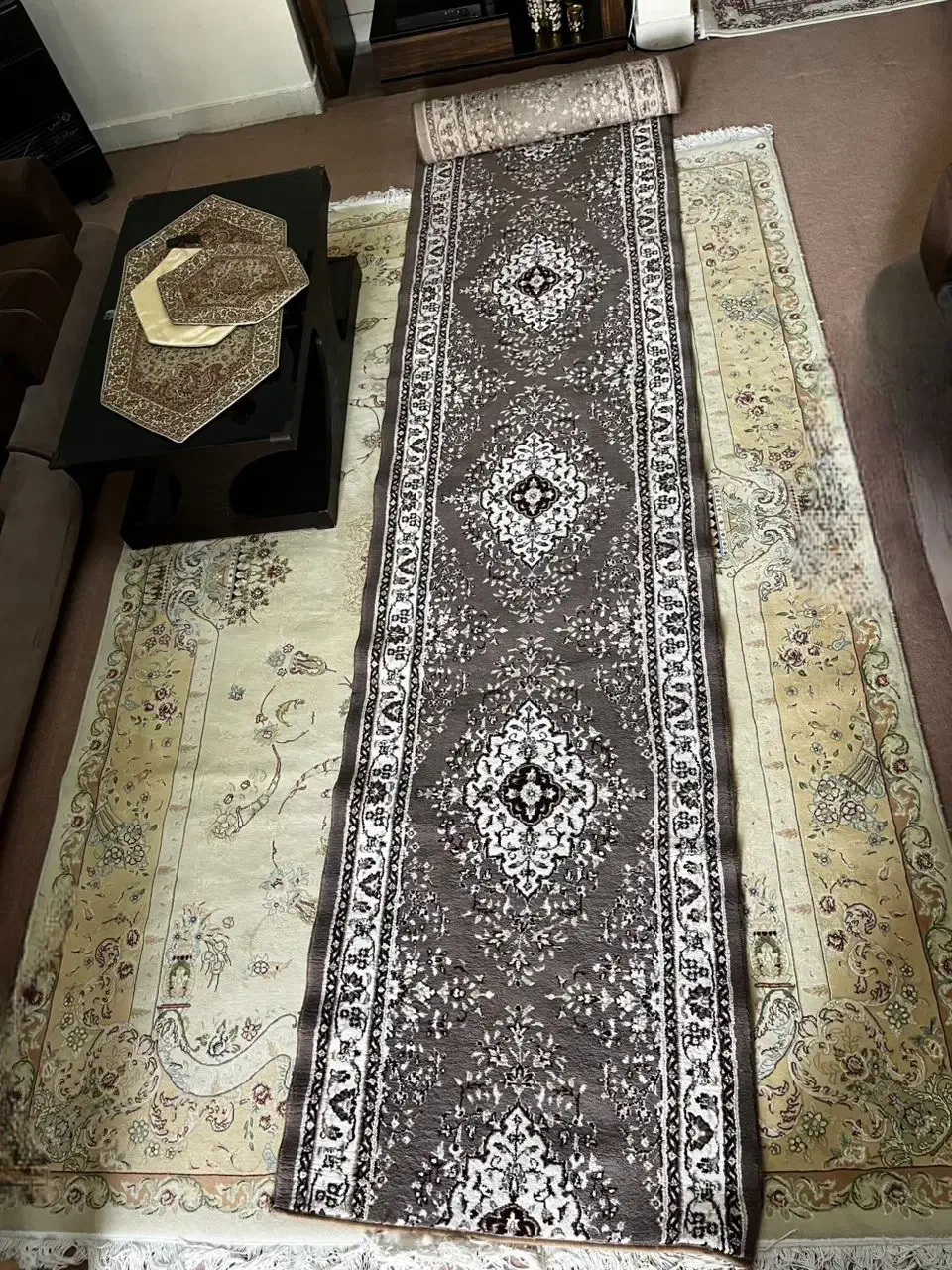 کنار فرشی|فرش|شیراز, زرهی|دیوار