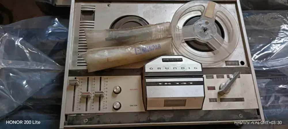 فروش وسایل قدیمی|کلکسیون اشیاء عتیقه|کرمانشاه, |دیوار