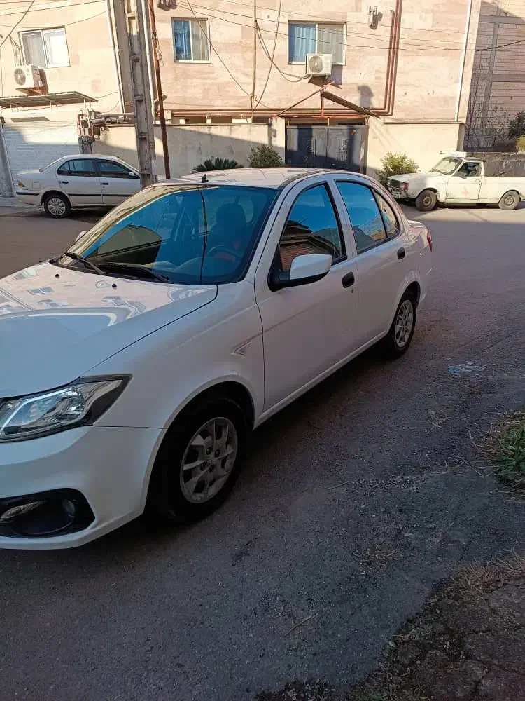 ساینا sمدل ۱۴۰۰بدون رنگ|خودرو سواری و وانت|رشت, آتشگاه|دیوار