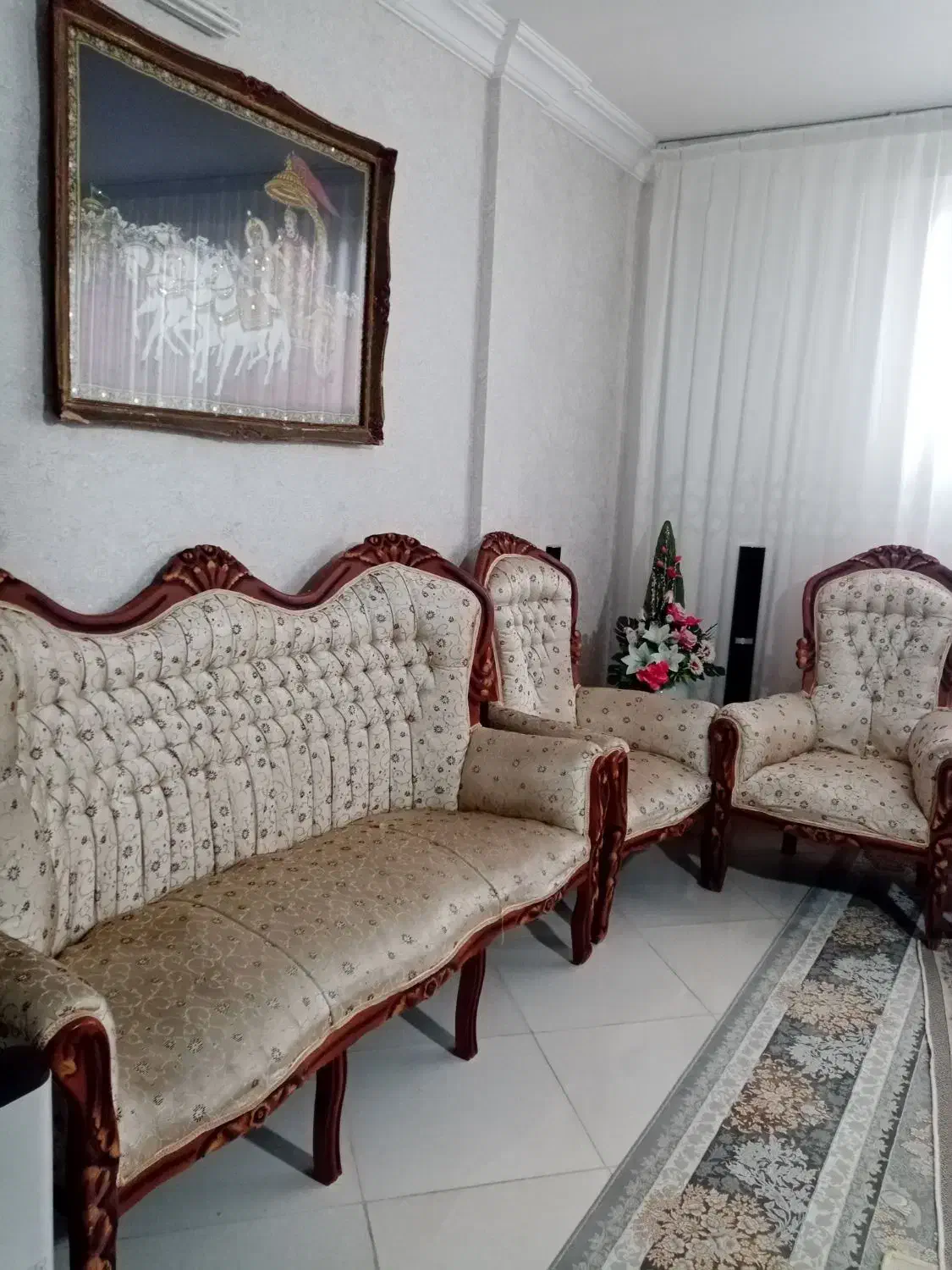 مبلمان راحتی وسلطنتی|مبلمان خانگی و میز عسلی|مشهد, کوی المهدی|دیوار