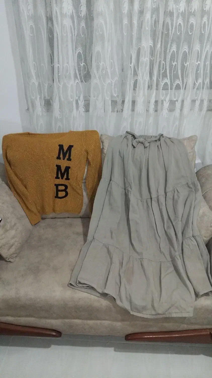 بافت و دامن شلوار و پیراهن زنانه|لباس|رشت, دروازه لاکان|دیوار