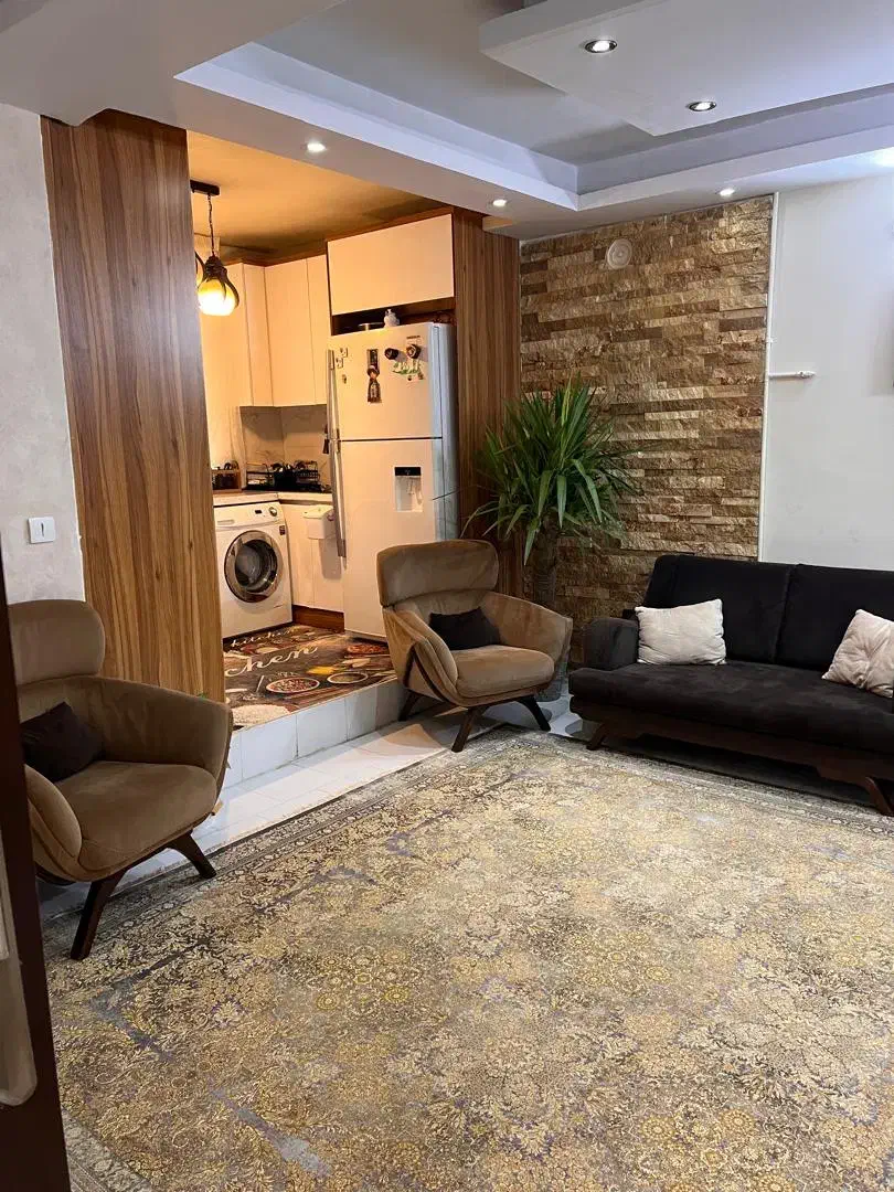 ۷۰متر ویلایی ۲نبش ۸۵۰میلیون بازسازی لوکس وکامل شده|فروش خانه و ویلا|فردیس, قریشی|دیوار