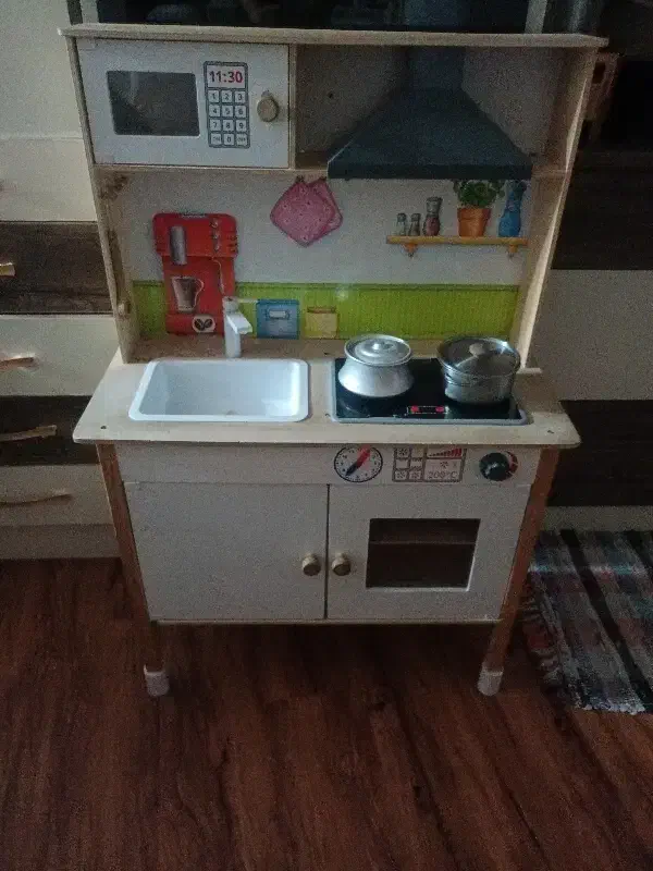 وسایل با قیمت خوب پرده و قالی بچه گانه۳۵۰۰|اسباب و اثاث بچه|بندرعباس, |دیوار