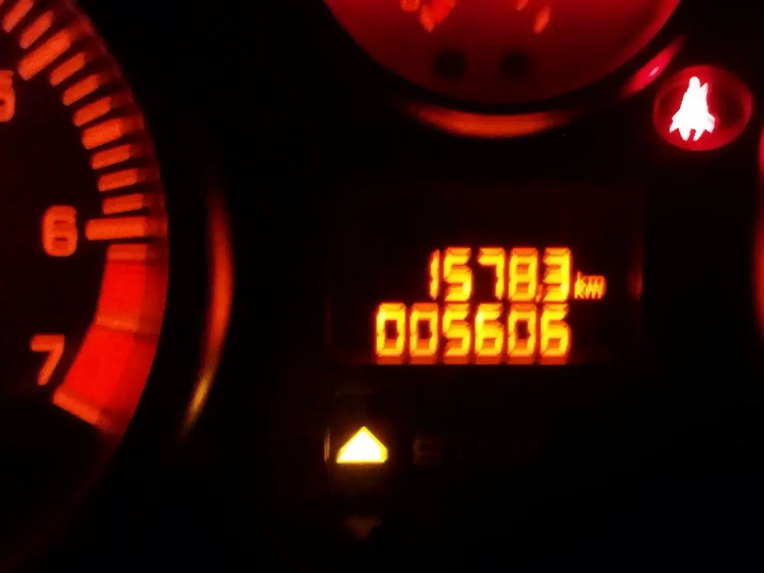 207tu5|خودرو سواری و وانت|رودان, |دیوار