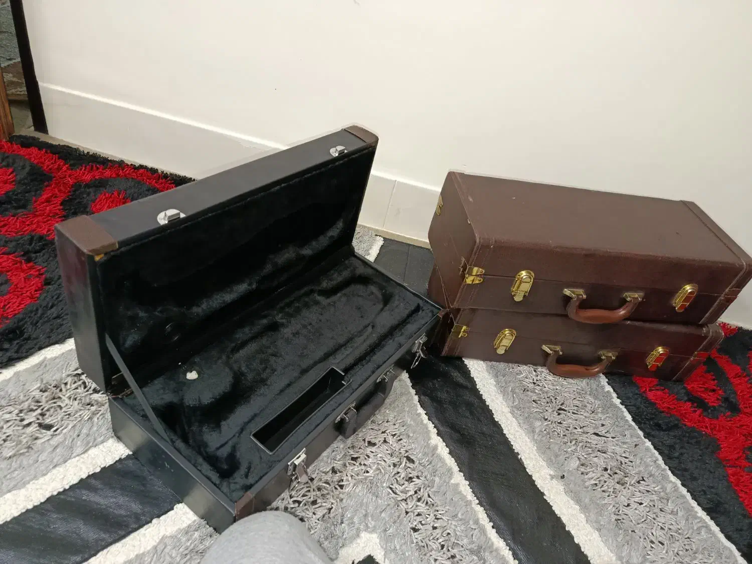 کیف ترومپت (هاردکیس)|گیتار، بیس، امپلیفایر|فلاورجان, |دیوار