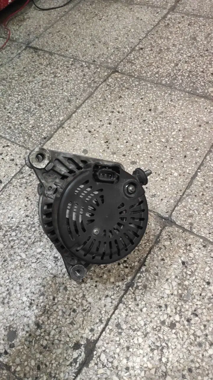 دینام پژو و جیلی .رادیات اب سراتو 2007|قطعات یدکی و لوازم جانبی|مشهد, آزادشهر|دیوار