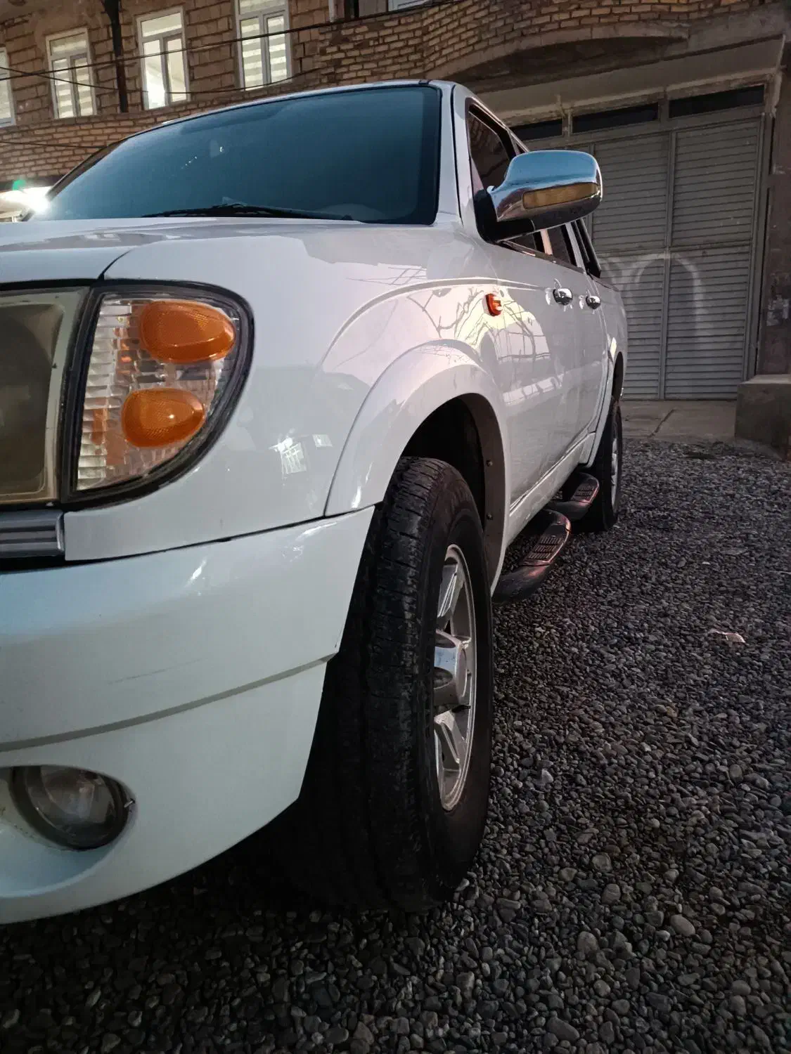 کاپرا|خودرو سواری و وانت|سیلوانه, |دیوار