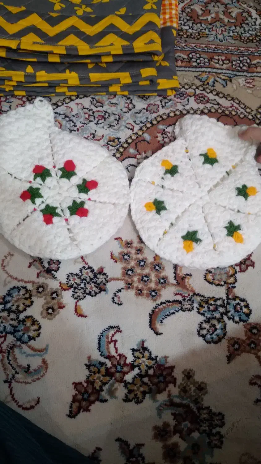 دو عدد لیف همراه ۴ عدد مرغ تزینی|سفره، حوله، دستمال آشپزخانه|کرج, شهرک یاس جنوبی|دیوار