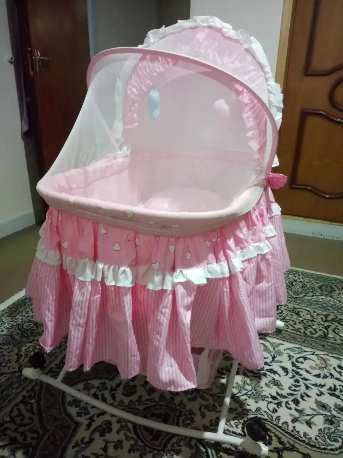 گهواره خارجی ثابت(تخت) و متحرک(ننو)|اسباب و اثاث بچه|اهواز, کیان اباد|دیوار