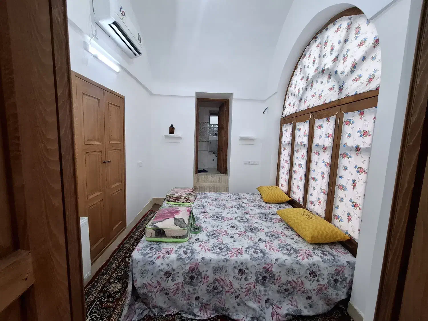 هاستل/هتل سنتی/بومگردی/اقامتی/سوییت سنتی|اجارهٔ کوتاهمدت آپارتمان و سوئیت|یزد, |دیوار