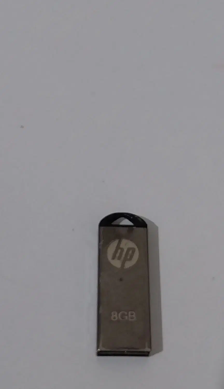 ایرپاد و فلش ۸ گیگ|لوازم جانبی موبایل و تبلت|کرمانشاه, |دیوار