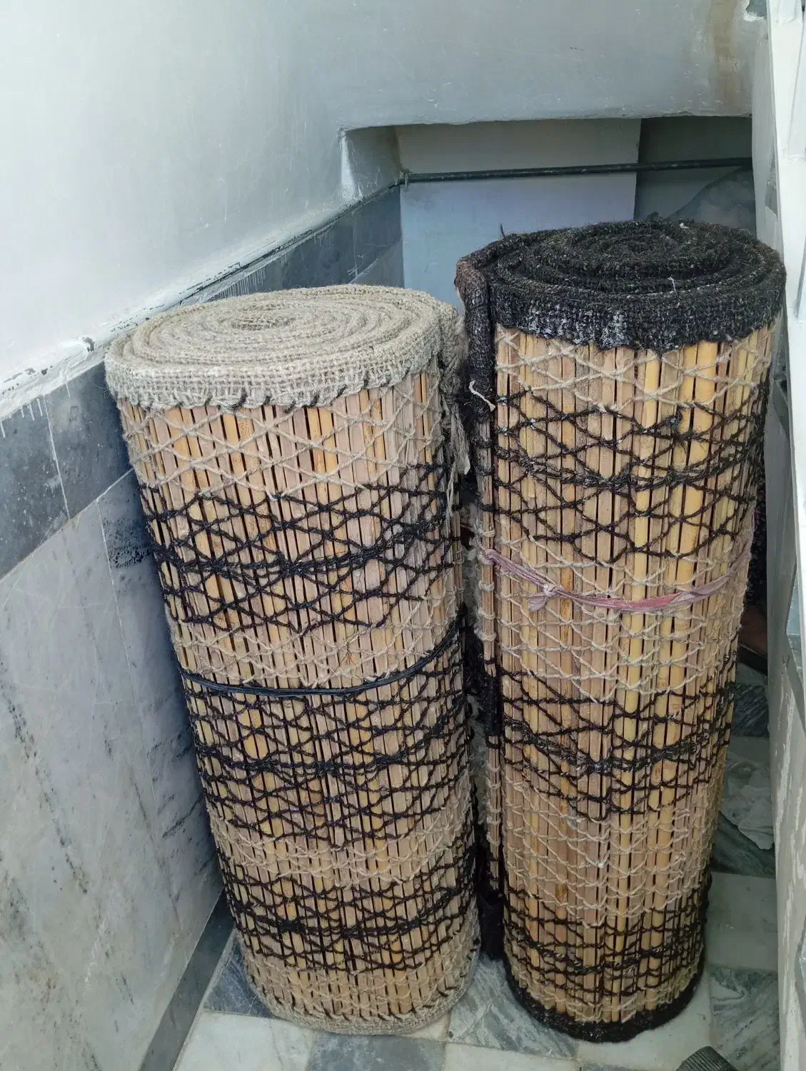 چیخ|لوازم خیاطی و بافتنی|ایوان, |دیوار