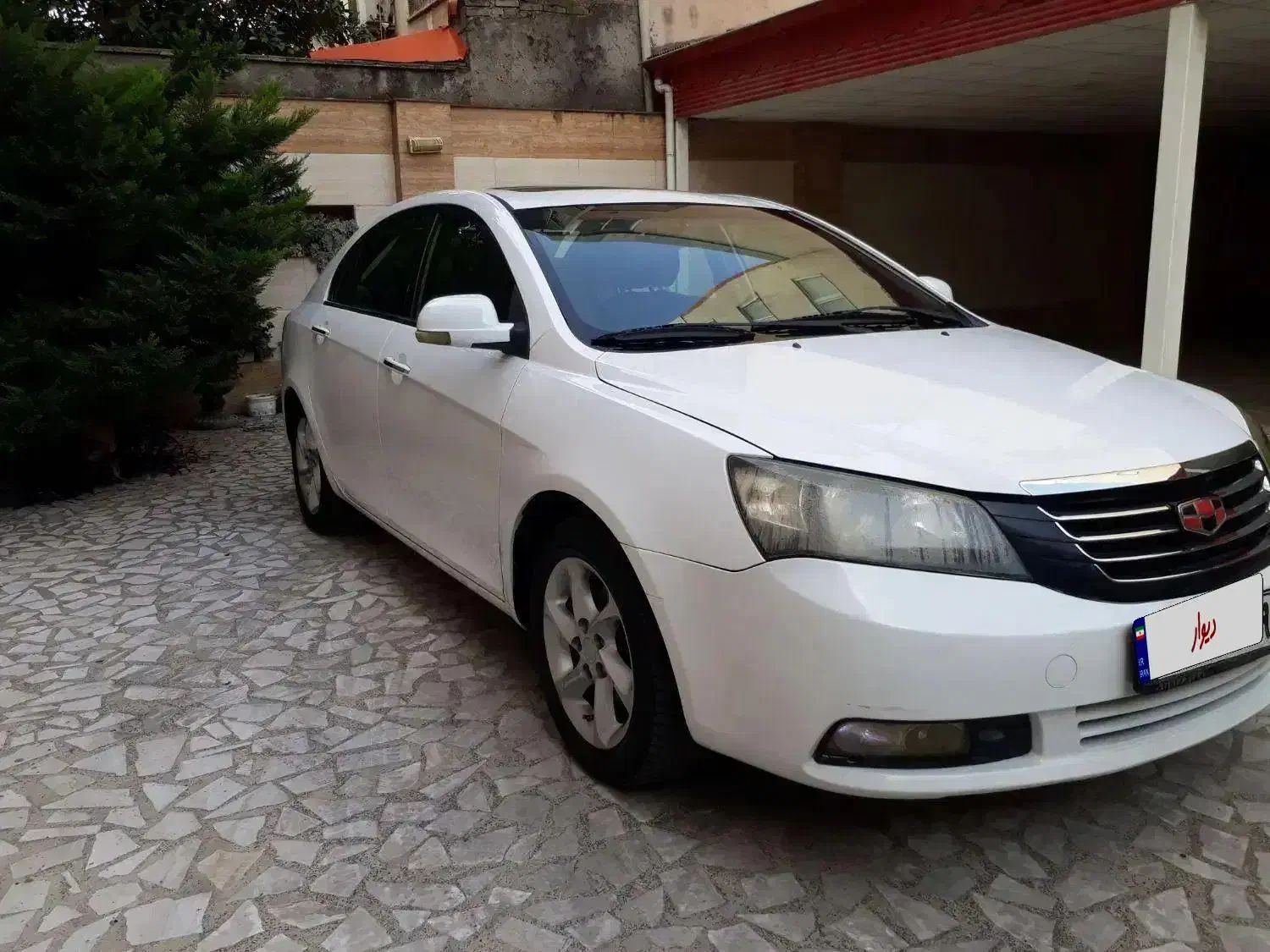 جیلی امگرند سالم پلاک ملی|خودرو سواری و وانت|رشت, فلسطین|دیوار