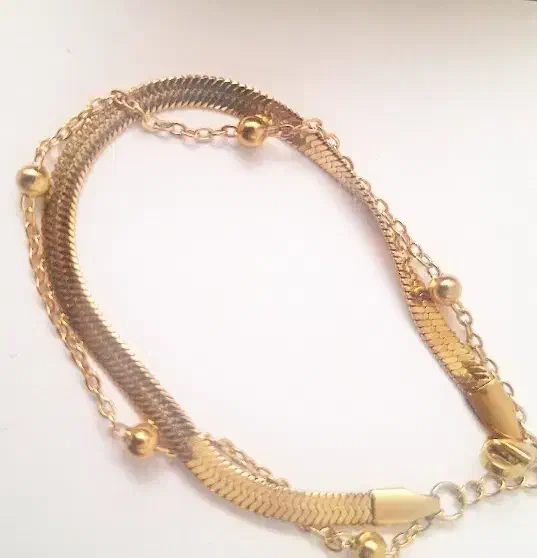 دستبند|بدلیجات|نجف‌آباد, معرفت|دیوار