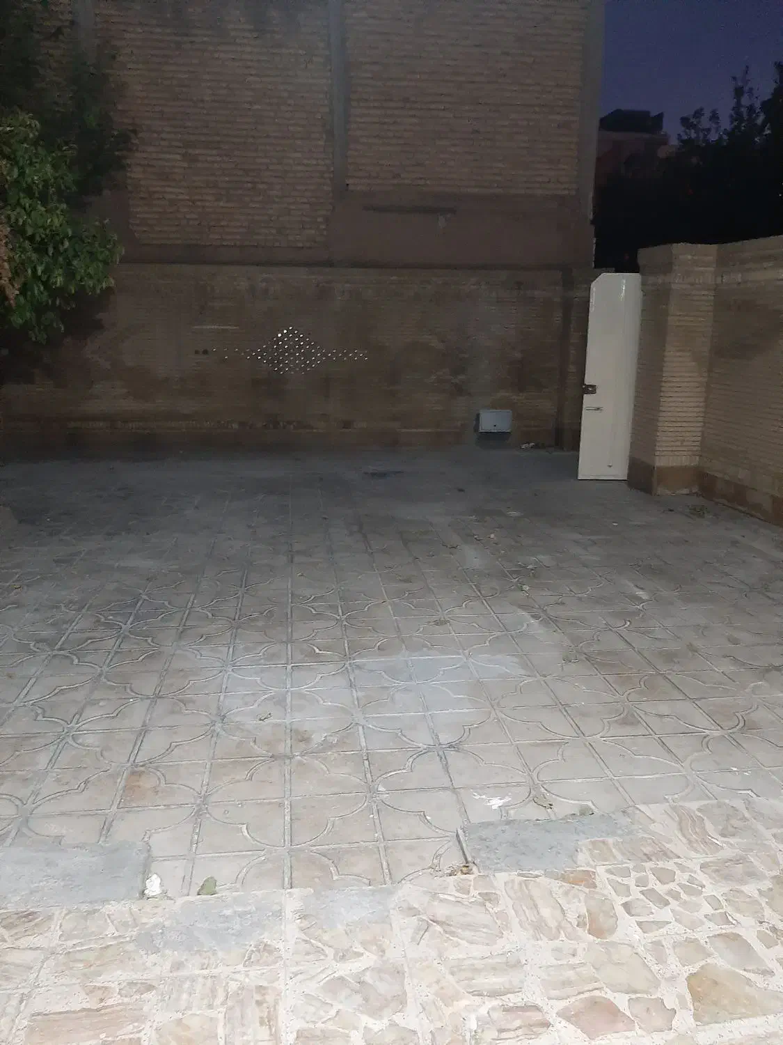 رهن واجاره ویلایی دونبش ۲۴۰متری۳خواب.مسکونی وانبار|اجارهٔ خانه و ویلا|شیراز, پودنک|دیوار