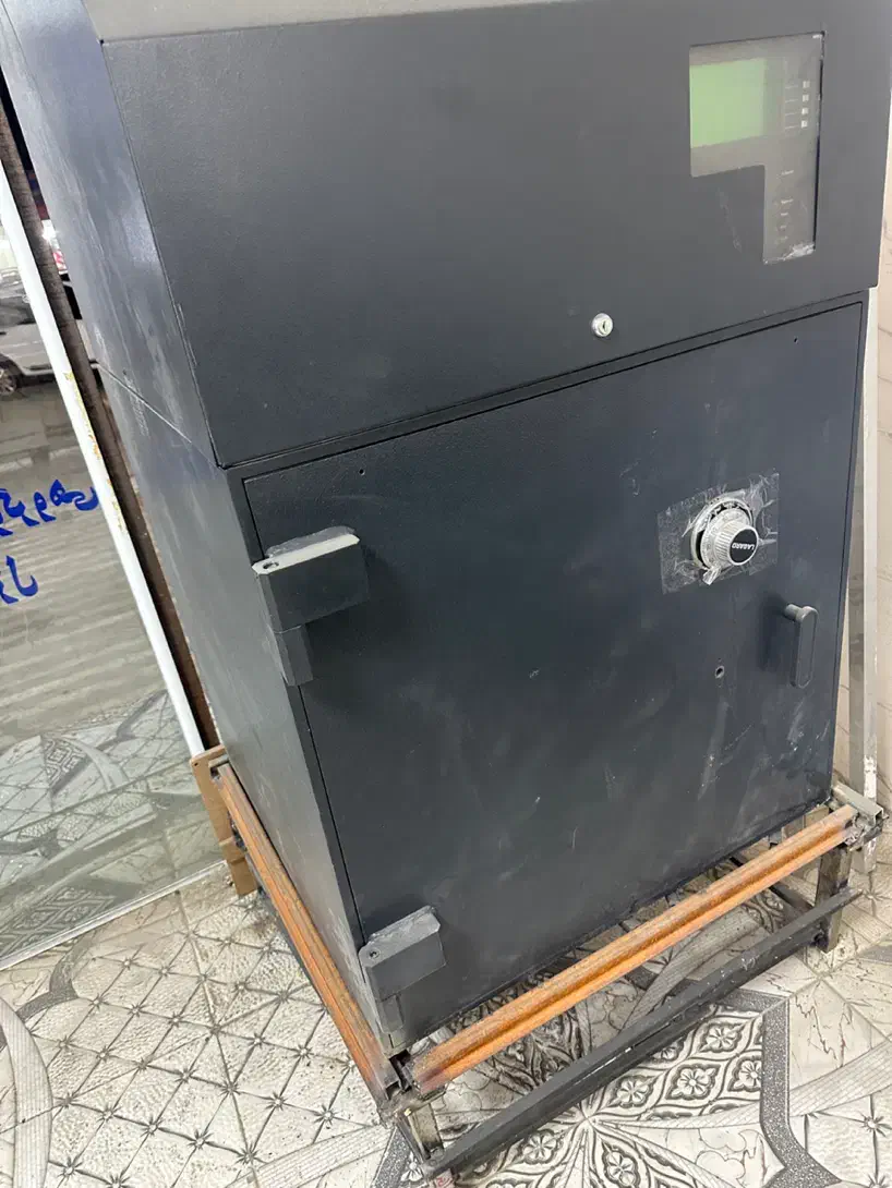 دستگاه خودپرداز در حد صفر|فروشگاه و مغازه|زاهدان, |دیوار