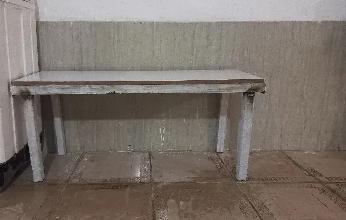 نیمکت|صندلی و نیمکت|اسفراین, |دیوار