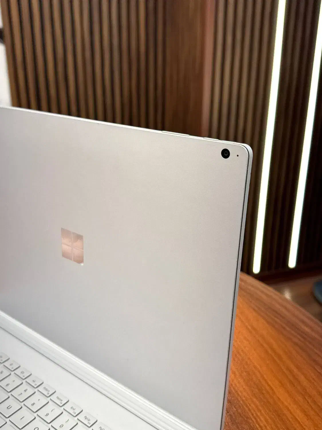 مایکروسافت بوک تبلتی و تاچ Surfsc Book 2|رایانه همراه|تهران, فلسطین (میدان انقلاب)|دیوار