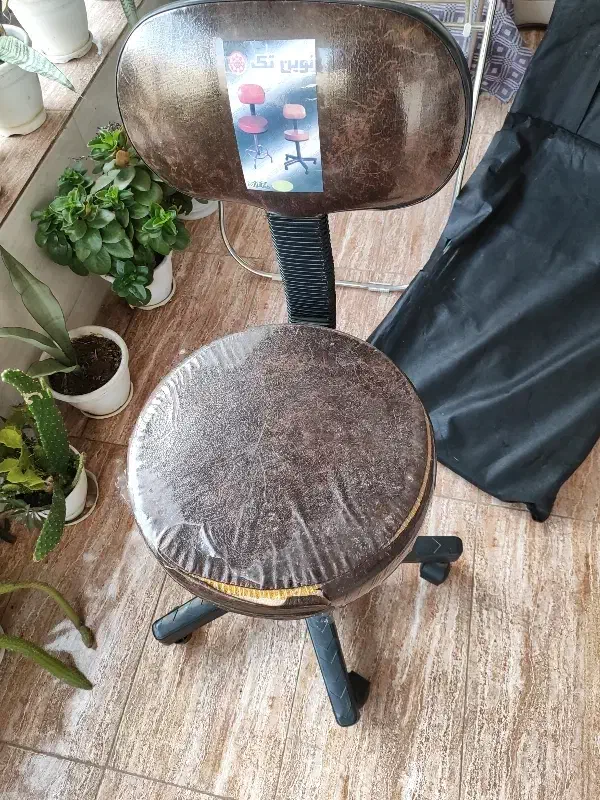 میز تحریر|میز تحریر و کامپیوتر|رشت, حومه رشت|دیوار