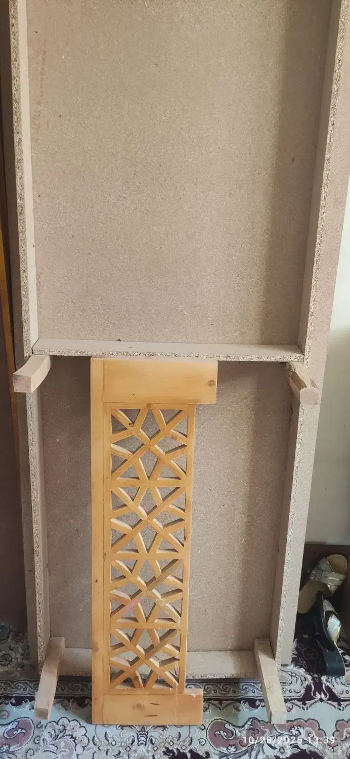 تخت چوبی سنتی گره چینی دست ساز|تخت و سرویس خواب|شیراز, سرو|دیوار