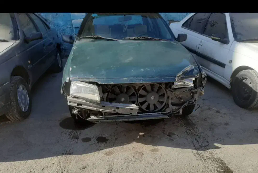 فروش آردی ۸۳دوگانه تصادفی روشن حرکت|خودرو سواری و وانت|شیراز, ریاستی|دیوار