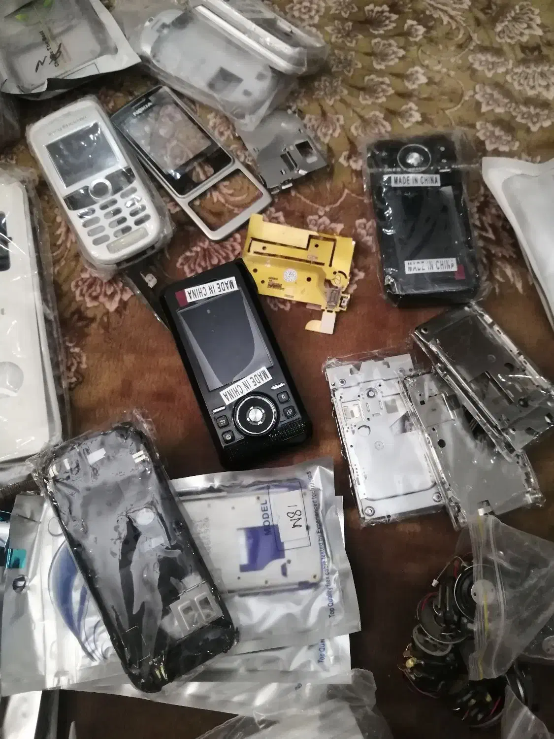 قطعات موبایل|لوازم جانبی موبایل و تبلت|تهران, چوب تراش|دیوار