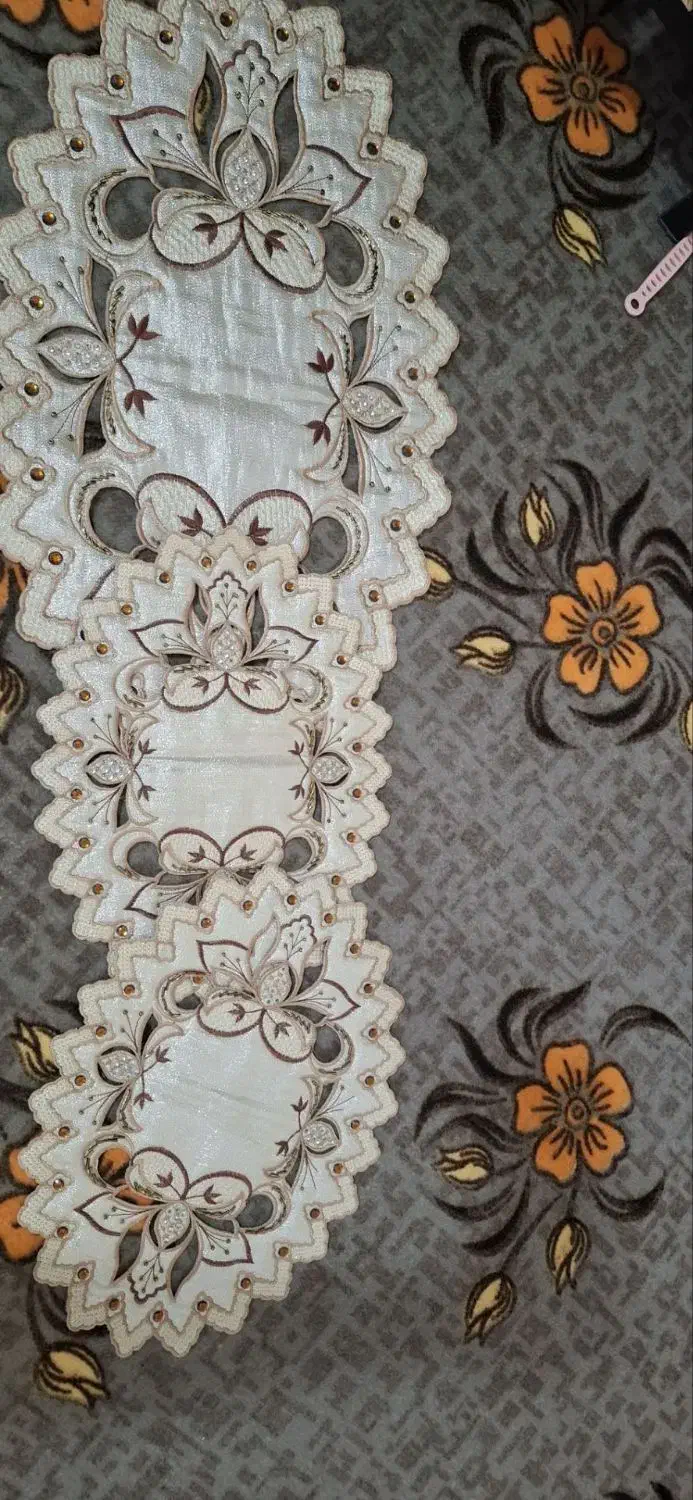 گل و گلدان و رومیزی|گل مصنوعی|هشتگرد, هشتگرد قدیم|دیوار