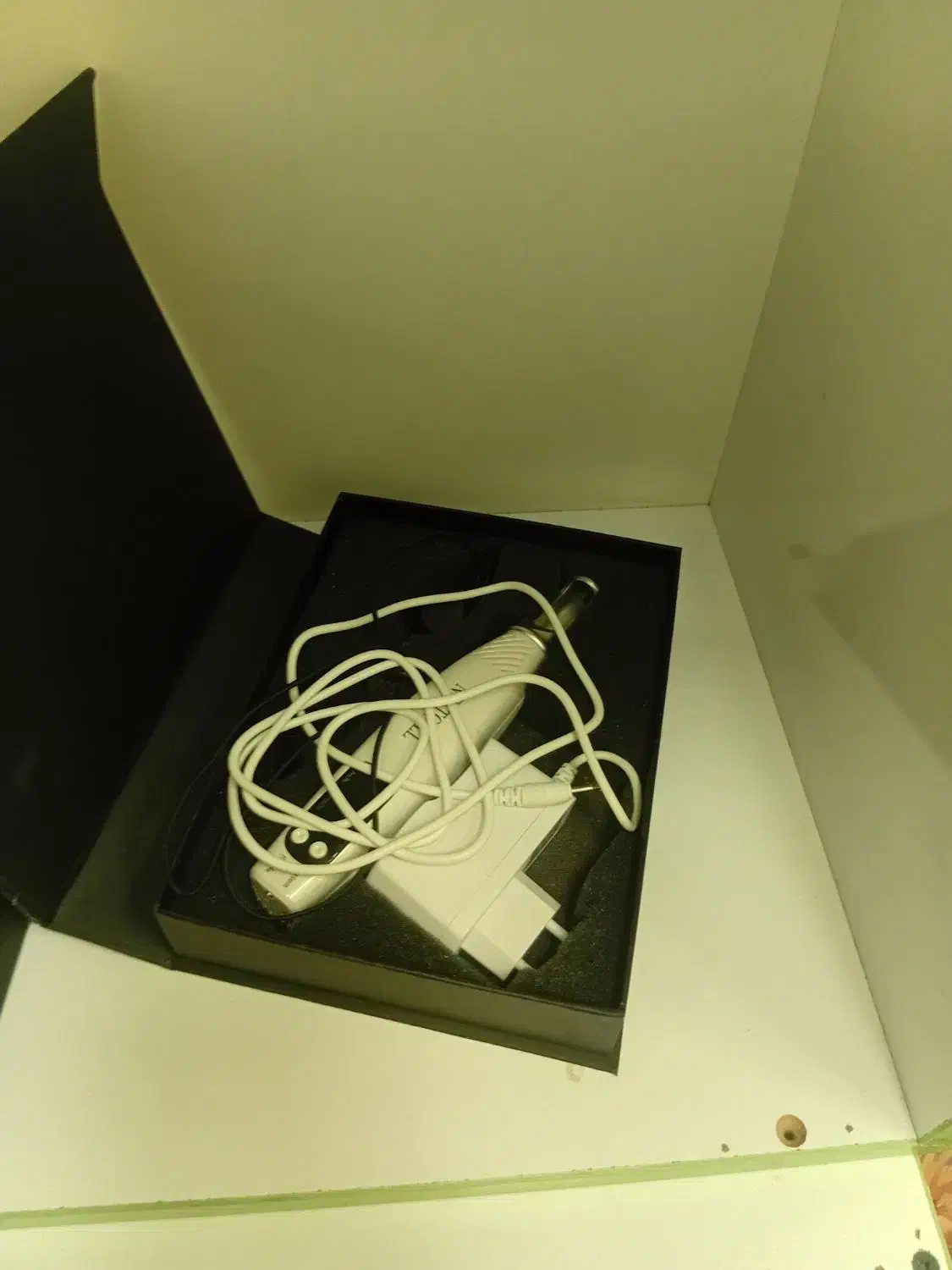 واگذاری کلنیک فعال پوست و مو  با دستگاه و تجهیزات|آرایشگاه و سالن‌های زیبایی|پارس‌آباد, |دیوار