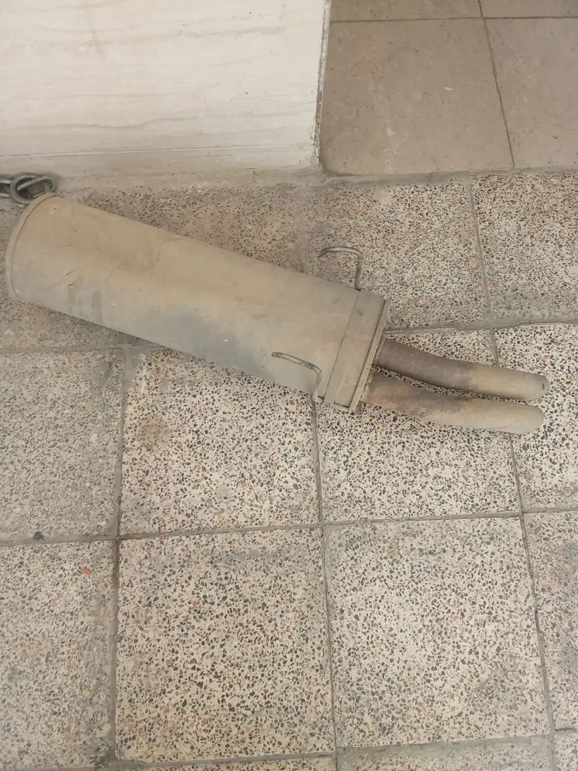 منبع اگزوز بلوچی دولول|قطعات یدکی و لوازم جانبی|رباط‌کریم, رباط‌کریم|دیوار