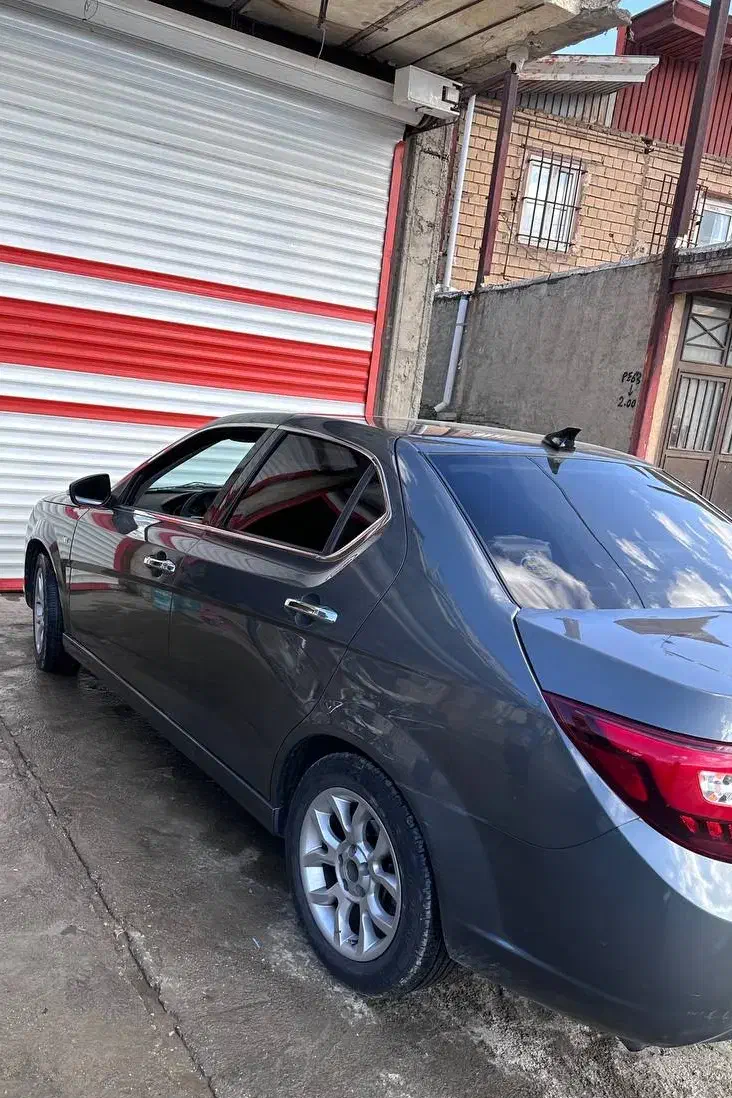 دنا پلاس اتوماتیک 1402|خودرو سواری و وانت|نهاوند, |دیوار