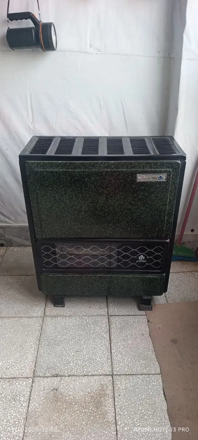 بخاری کپسولی خیلی تمیز|بخاری، هیتر، شومینه|سبزوار, گلشن|دیوار