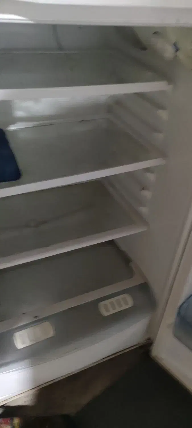 یخچال نیاز به تعمیر|یخچال و فریزر|فومن, |دیوار