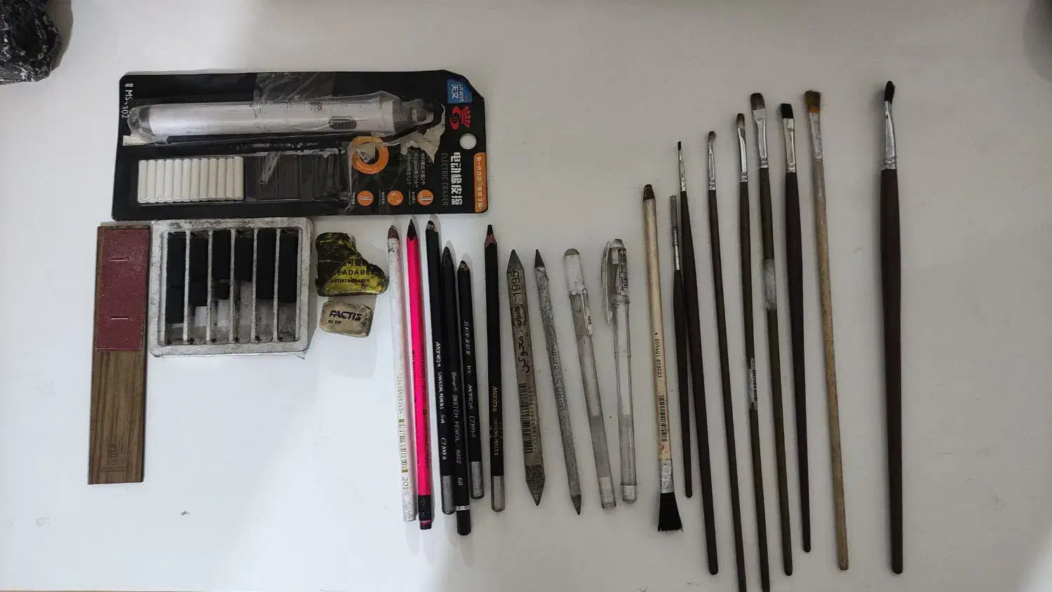 پک کامل سیاه قلم|لوازم التحریر|کاشان, شهرک خاتم الانبیا (مسکن ملی کاشان)|دیوار