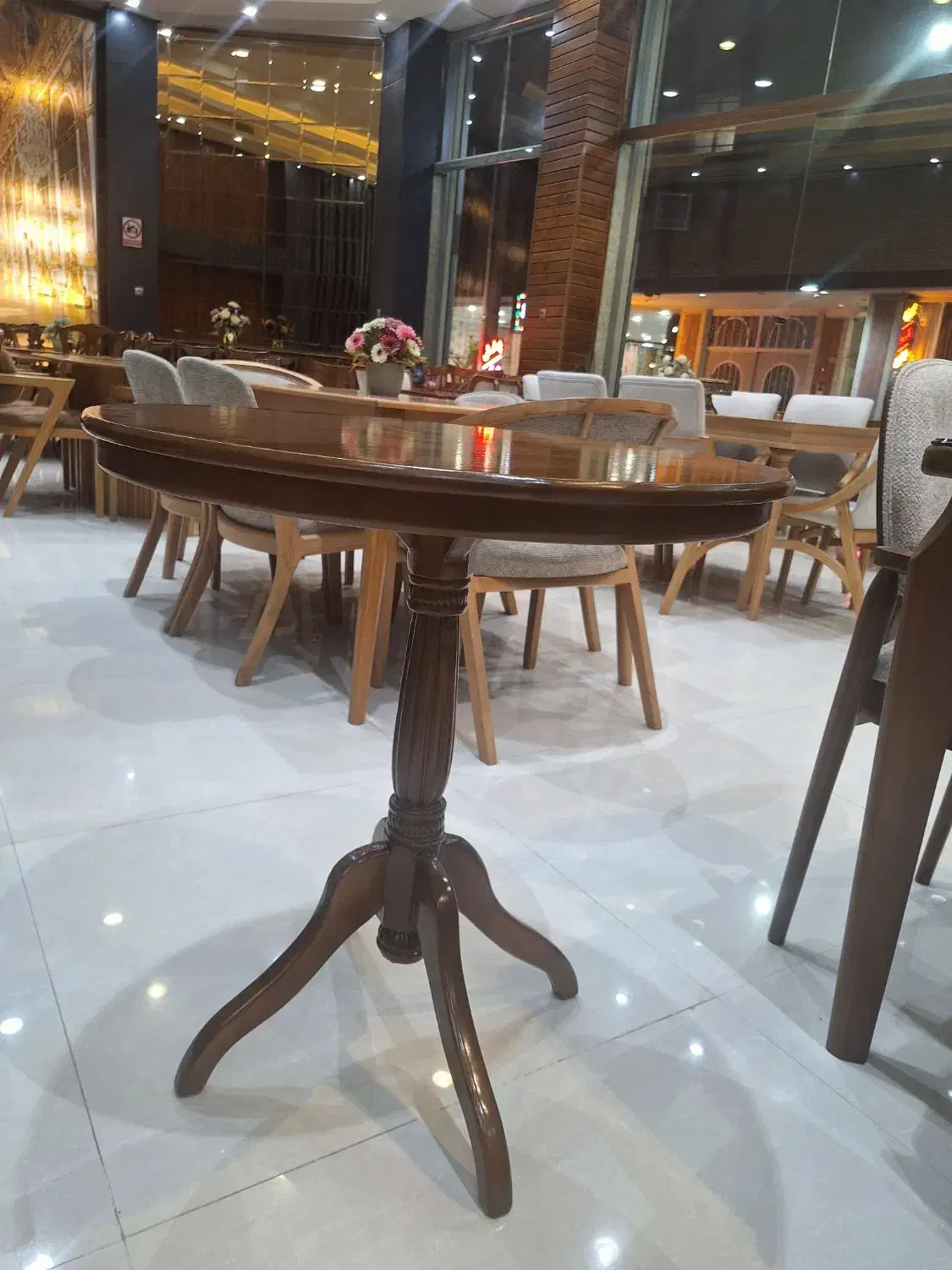 میز گرد خاطره ۷۰ سانتی|میز و صندلی غذاخوری|اصفهان, رهنان|دیوار