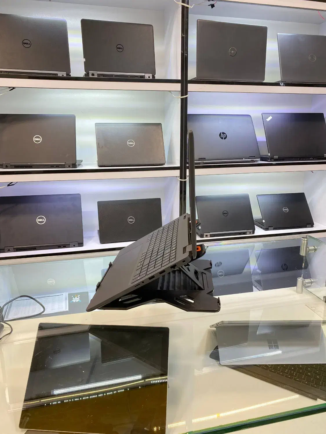 لپ تاپ اقتصادی DELL 3520 نسل 11 سری G7 و صفحه 15.6|رایانه همراه|تهران, اباذر|دیوار