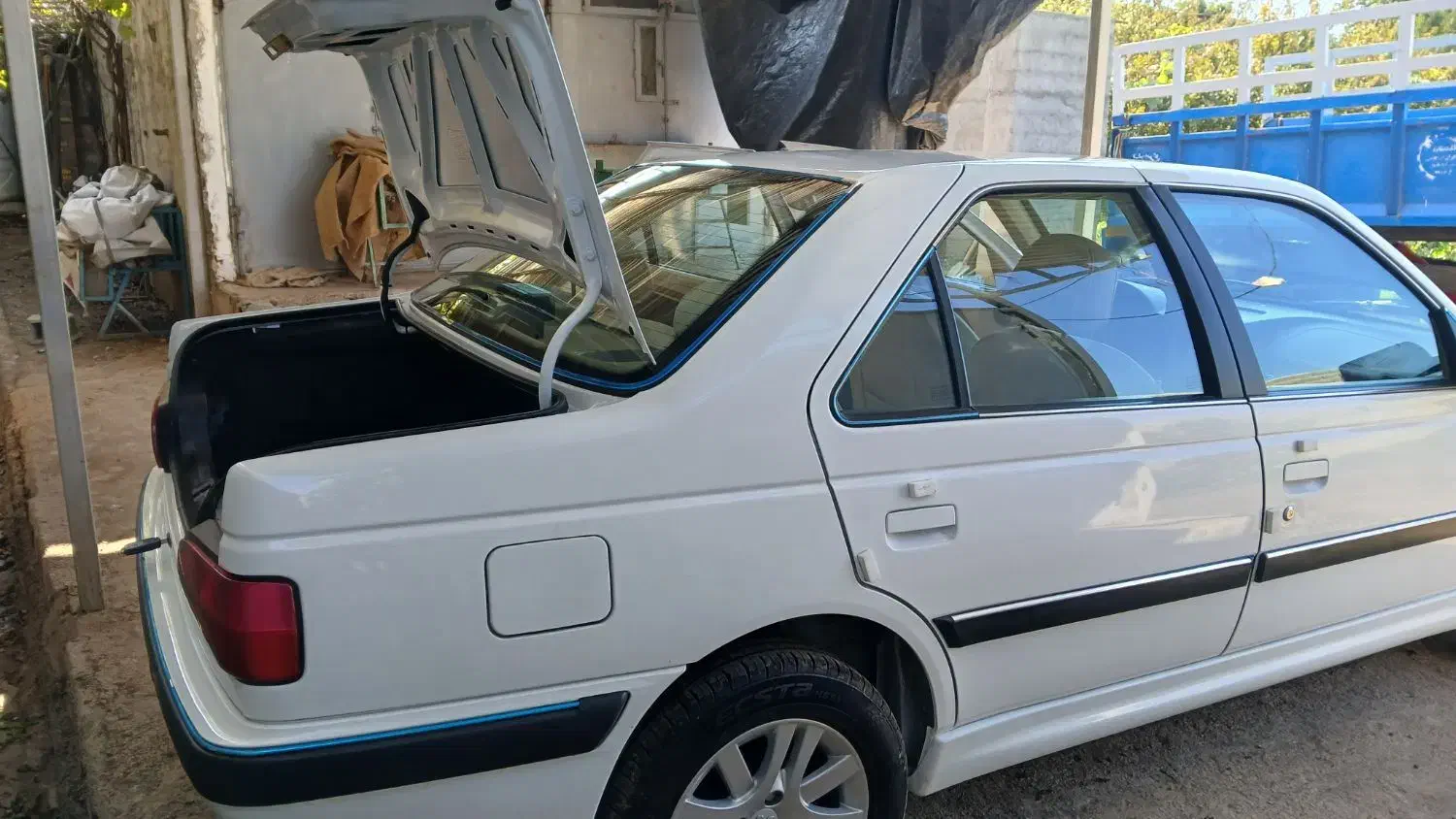 پارس تیوفایوسفیدتحویلی برج۱۲نودونه|خودرو سواری و وانت|فاضل آباد, |دیوار