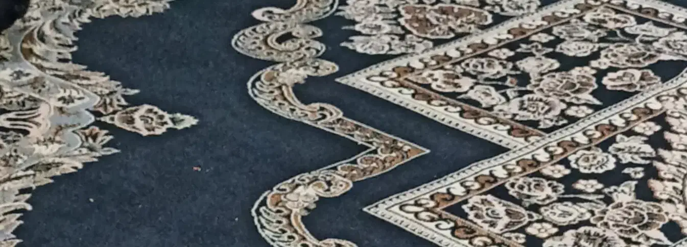 4عدد پشتی و دوعدد رو فرشی یک عدد پرده|روفرشی|مسجد سلیمان, |دیوار