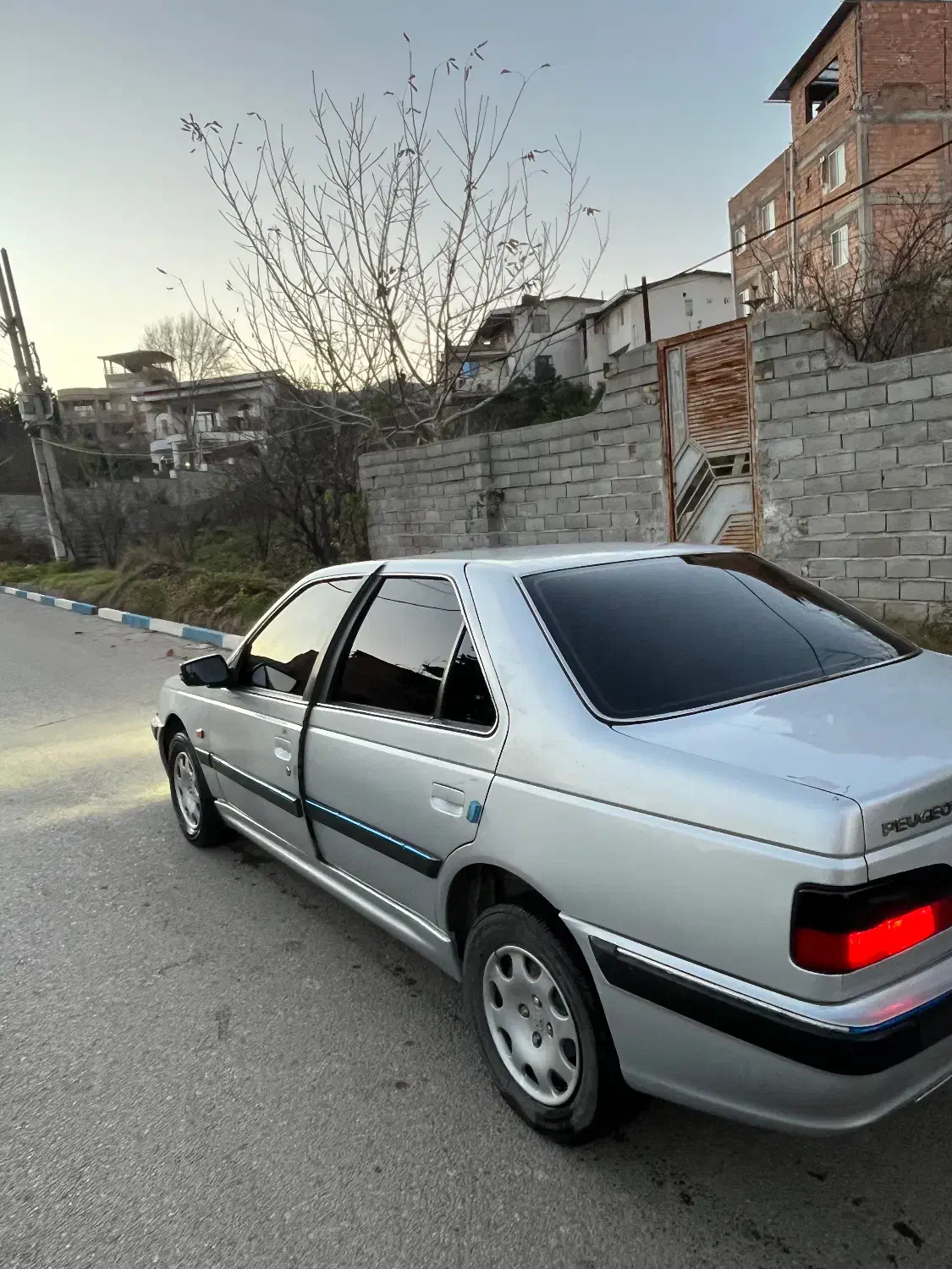 پژو‌پارس مدل ۱۳۸۸|خودرو سواری و وانت|ساری, |دیوار