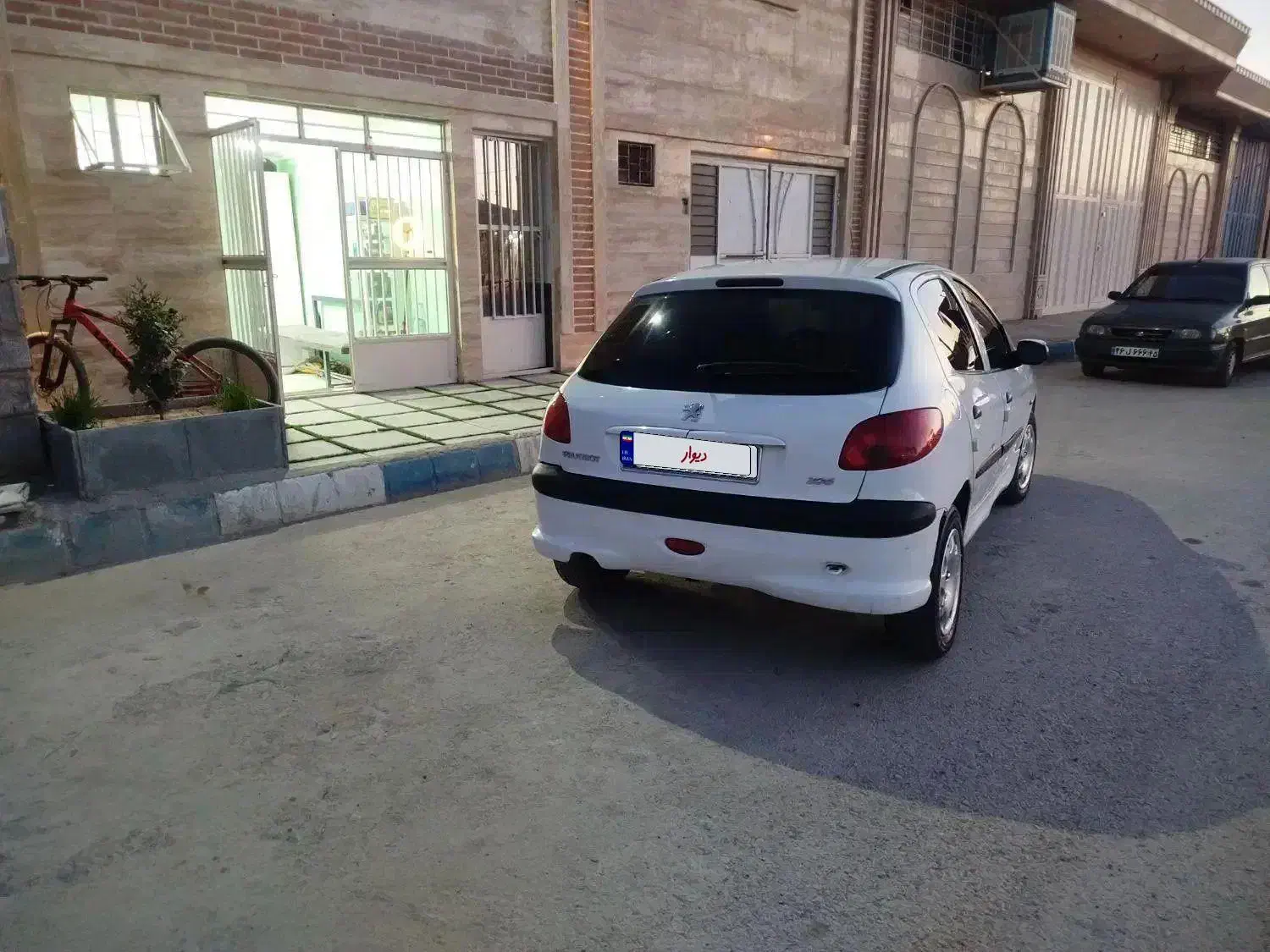 206|خودرو سواری و وانت|کرمان, |دیوار