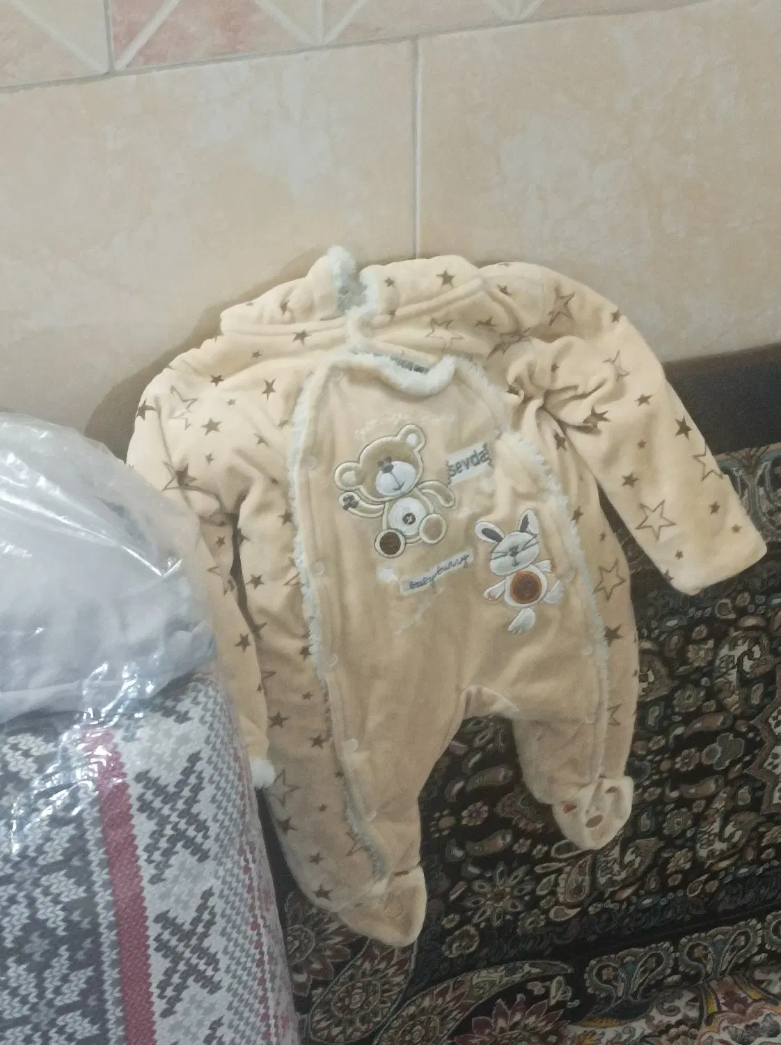 ست روتختی|سرویس روتختی|اصفهان, حصه جنوبی|دیوار