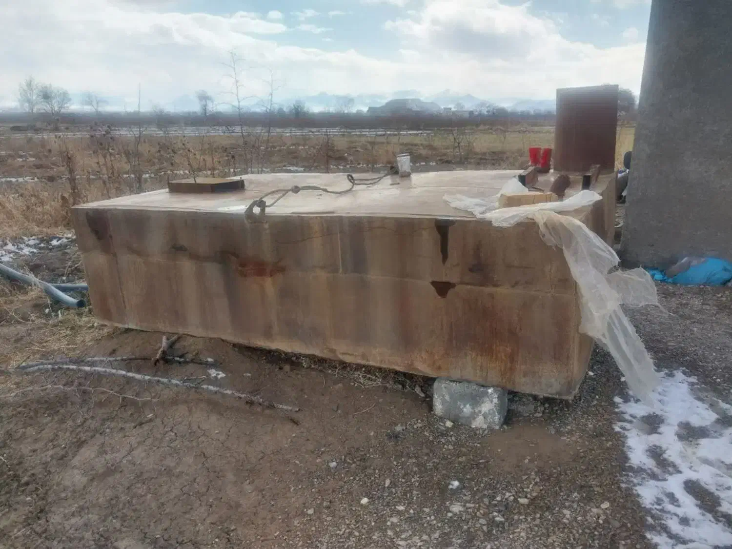 تانک آب|ابزارآلات|گلپایگان, |دیوار