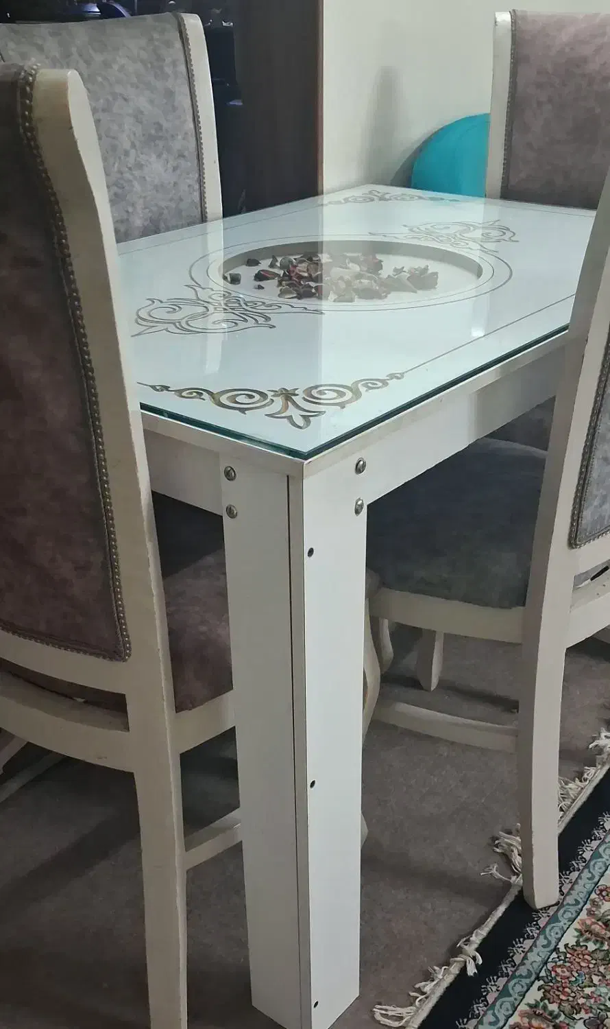 میز غذا خوری|میز و صندلی غذاخوری|اراک, |دیوار