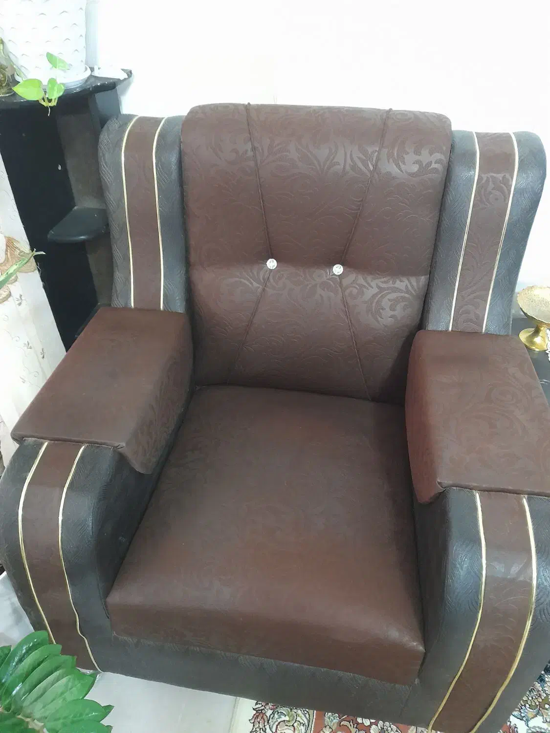 مبل|مبلمان خانگی و میز عسلی|گناباد, |دیوار