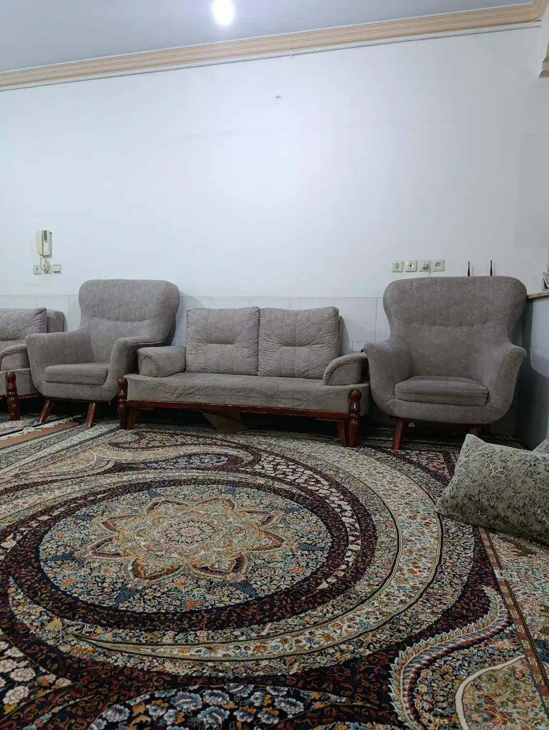 مبلمان راحتی اسپورت|مبلمان خانگی و میز عسلی|حمیدیا, |دیوار