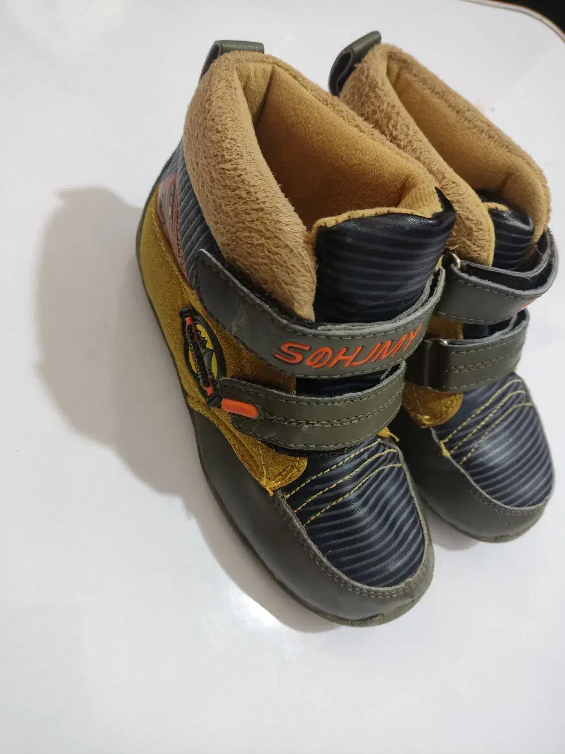 نیم بوت بچه گانه (پسرانه)|کیف، کفش، کمربند|نقده, |دیوار