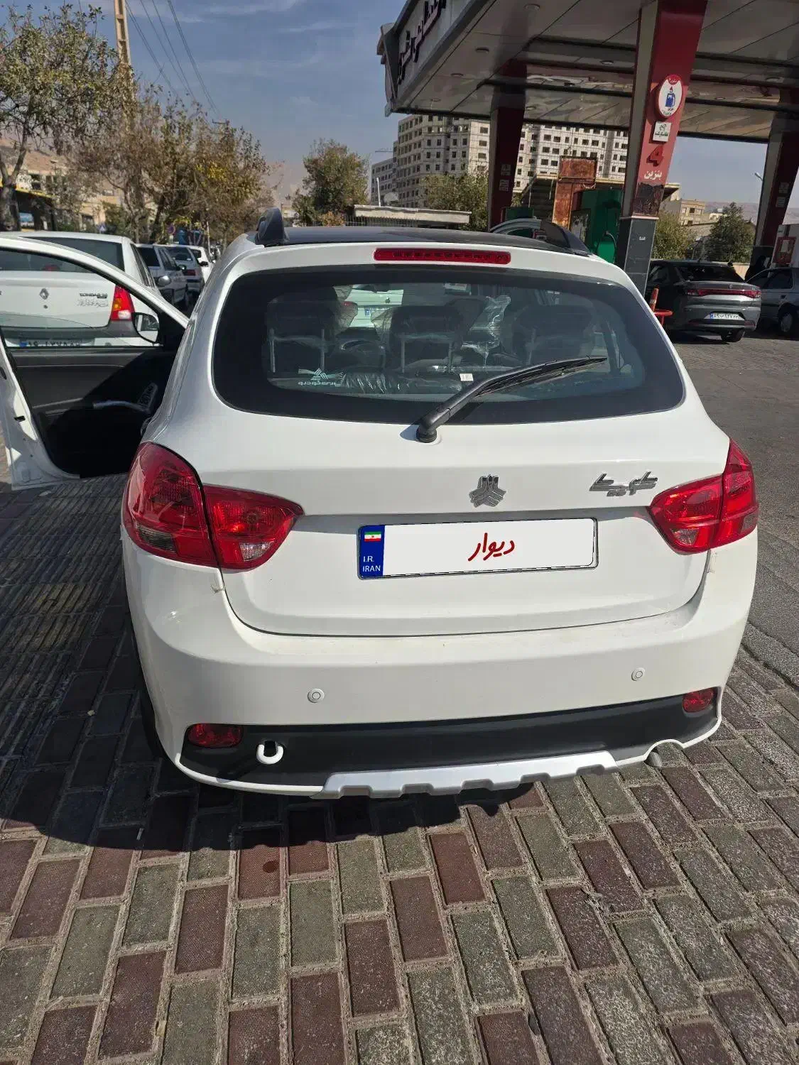 کوییک gxrسفید مشکی صفر خُشک ۴۰۴|خودرو سواری و وانت|شیراز, کاراندیش|دیوار