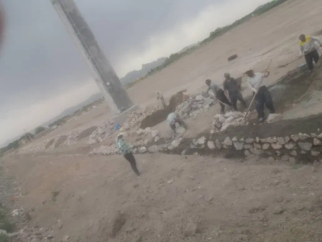 نیازمند اکیپ سنگ چینی ارماتور بندی اجر نما(دوطرف)|استخدام معماری، عمران و ساختمانی|اصفهان, شهرک صنعتی جی|دیوار