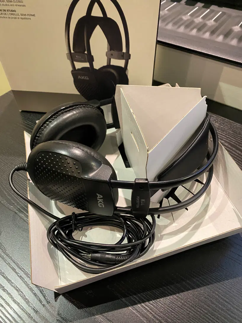 هدفون AKG مدل K44|قطعات و لوازم جانبی رایانه|کرج, مطهری|دیوار