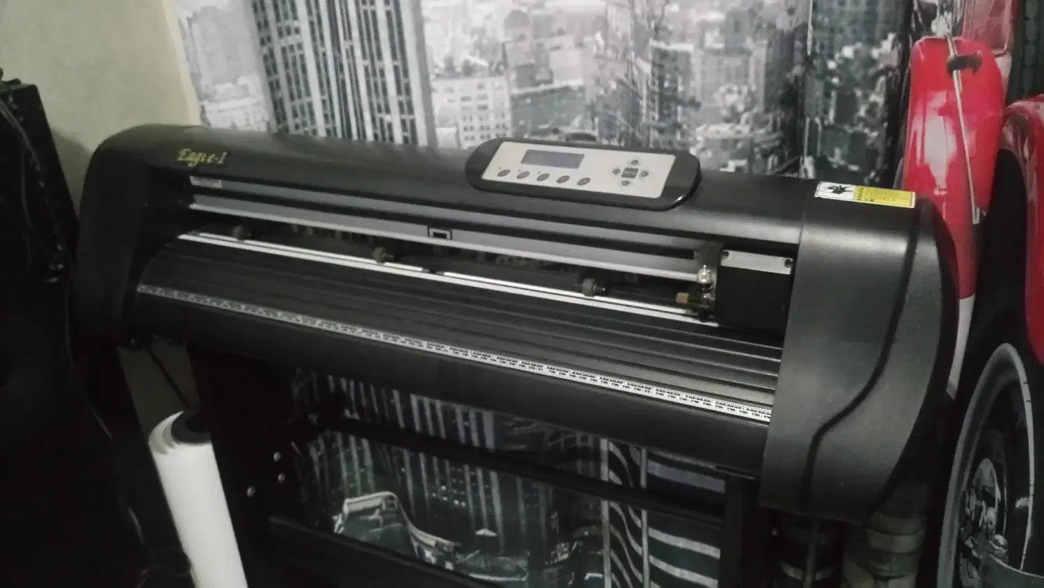 کاتر پلاتر ایگل 1|ماشینآلات صنعتی|اندیشه, اندیشه فاز ۱|دیوار