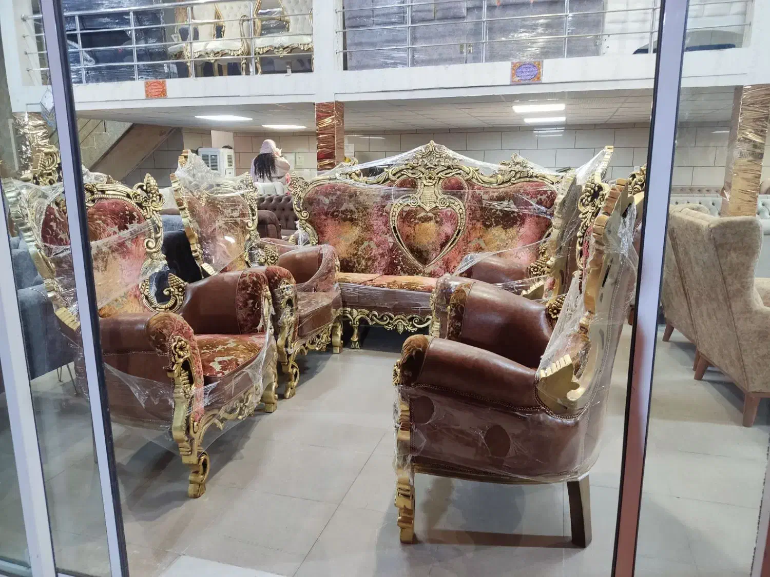 مبلمان تاج بلندسلطنتی راحتی شیک چوب راش زیرقیمت|مبلمان خانگی و میز عسلی|خرم‌آباد, |دیوار